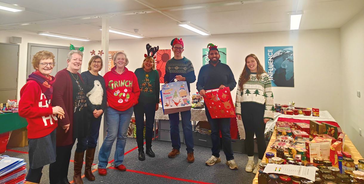 Romsey Foodbank hamper project